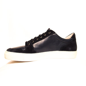 Alphakilo Leather Low Top Sneaker