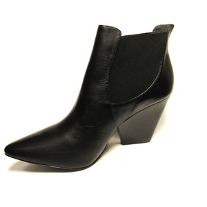 Pour La Victoire Allena Black LeatherÂ Pointed Ankle Boot